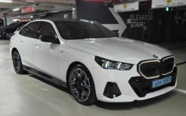 인천신용불량중고차 i5 eDrive 40 매물 사진 17 - 2024/01 53,004km