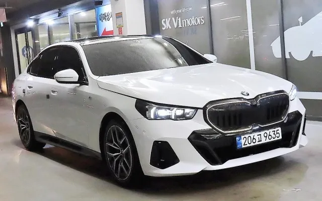 인천신용불량중고차 5시리즈 (G60) 520i 매물 사진 13 - 2024/02 21,944km
