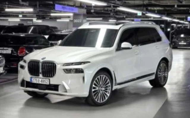 인천신용불량중고차 X7 (G07) xDrive 40i 디자인 퓨어 엑셀런스 7인승 매물 사진 3 - 2025/01 9,695km